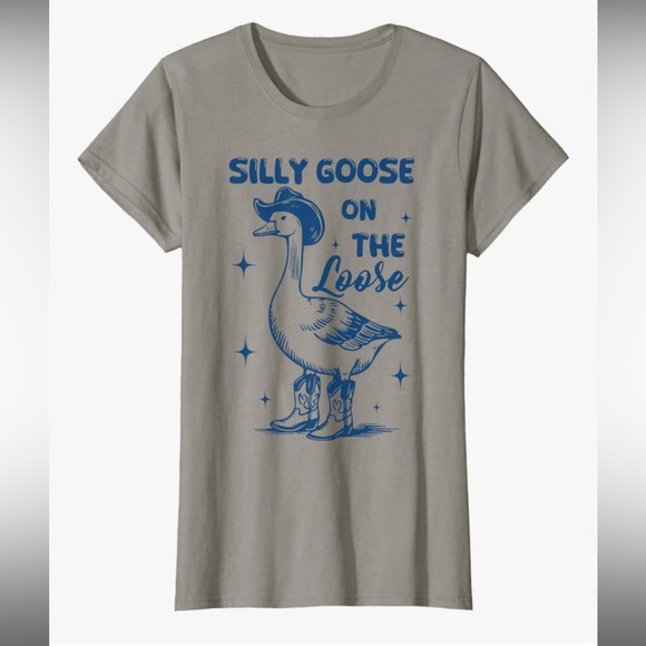 Comfort Colors Tops - Women's New Silly Goose on the Loose T-shirt